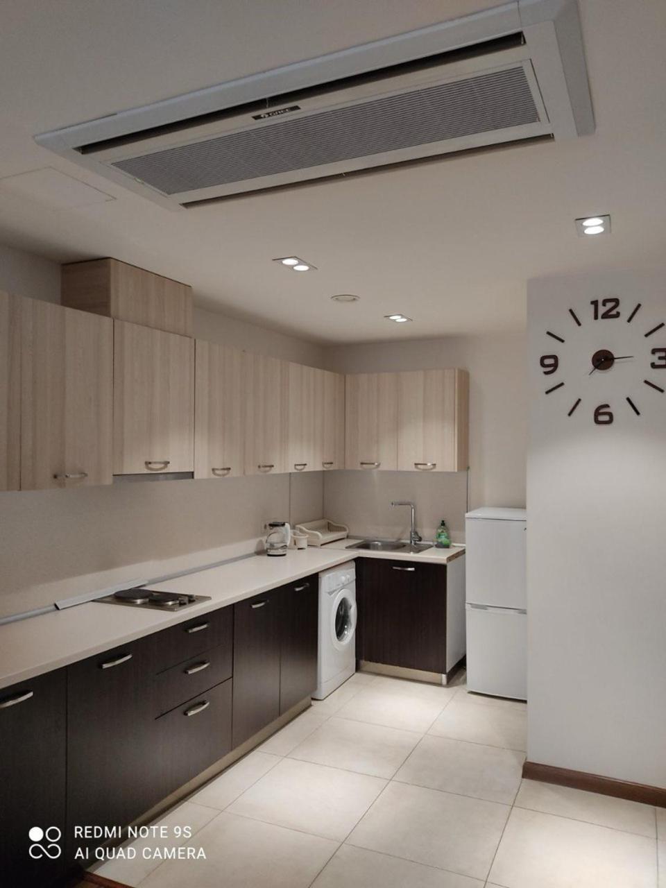 California Boutique Hotel Yerevan Bagian luar foto