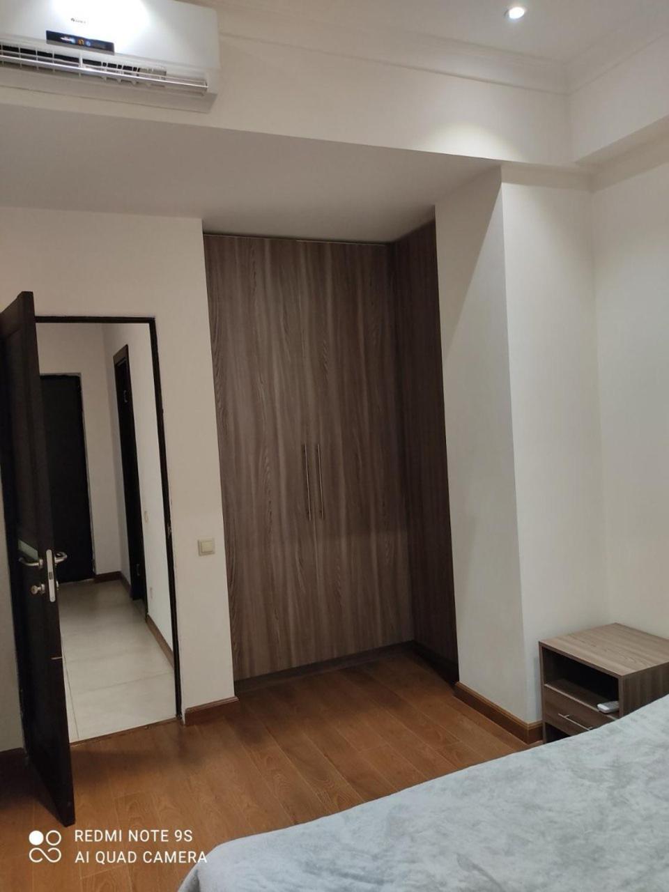 California Boutique Hotel Yerevan Bagian luar foto