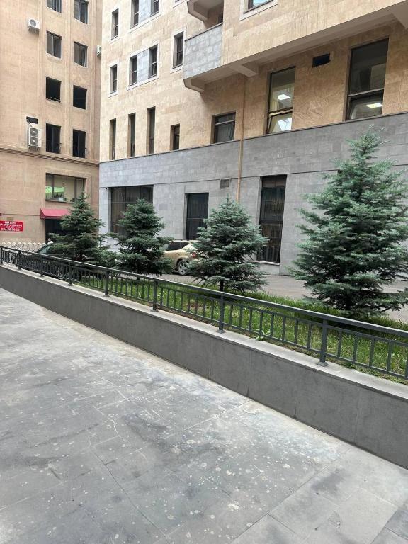 California Boutique Hotel Yerevan Bagian luar foto