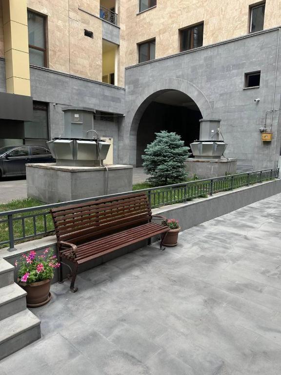 California Boutique Hotel Yerevan Bagian luar foto