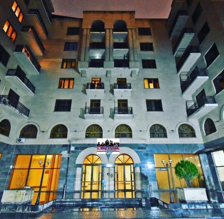California Boutique Hotel Yerevan Bagian luar foto
